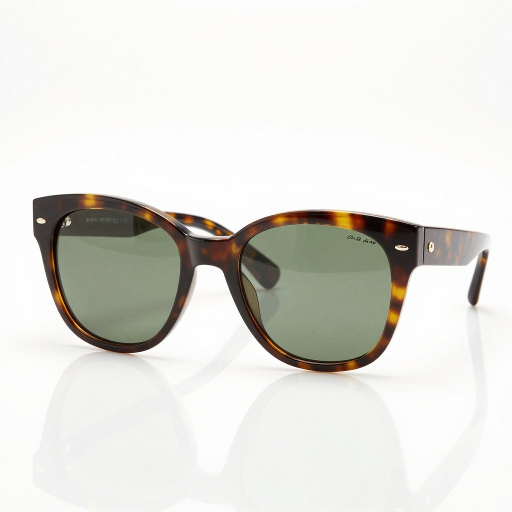 Designer tortoiseshell sunglasses for Italian style
