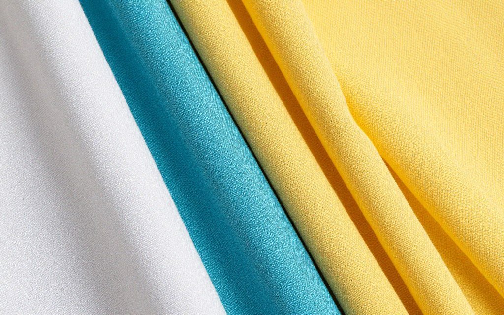 Natural summer fabrics for Italian fashion